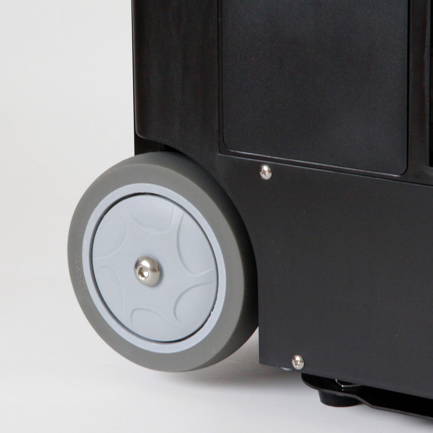 Jbotsports pickleball ball machine - serve machine wheels (close-up)